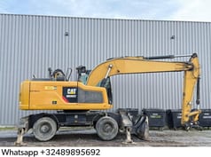 2018 Caterpillar MH3022 wheel excavator, side profile view 2018 Caterpillar MH3022 wheel excavator, side profile view