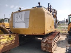 2013 Caterpillar 320EL crawler excavator rear view