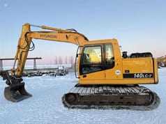 2006 Hyundai 140LC-7 crawler excavator, side profile view