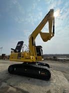 2024 Komatsu PC220 LC crawler excavator, side view 2024 Komatsu PC220 LC crawler excavator, side view