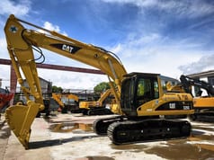 2023 Caterpillar 325C crawler excavator, side profile view