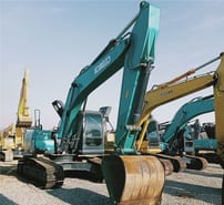 2018 Kobelco SK200D crawler excavator, front three-quarter view 2018 Kobelco SK200D crawler excavator, front three-quarter view