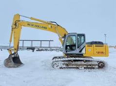 2011 New Holland E215B LC crawler excavator, side profile view 2011 New Holland E215B LC crawler excavator, side profile view