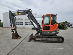 2017 Volvo ECR88D mini excavator, side profile view 2017 Volvo ECR88D mini excavator, side profile view