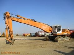 2006 Liebherr R944 VHHD demolition excavator side view