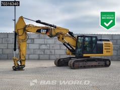 2016 Caterpillar 326FLN crawler excavator, side profile view 2016 Caterpillar 326FLN crawler excavator, side profile view