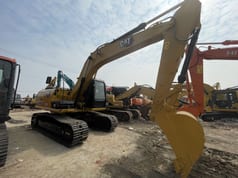 2023 Caterpillar 315D crawler excavator, side view
