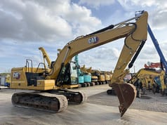 2019 Caterpillar 320GC crawler excavator, side view