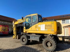 2007 Komatsu PW160-7E wheel excavator, side view