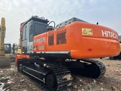 Hitachi ZX350HG crawler excavator, rear three-quarter view Hitachi ZX350HG crawler excavator, rear three-quarter view