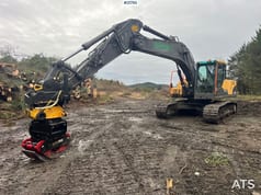 2010 Volvo EC210CL crawler excavator, side view