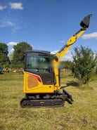 2024 RME30 mini excavator, side view 2024 RME30 mini excavator, side view
