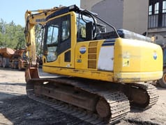 2011 Komatsu PC190-8 crawler excavator, rear three-quarter view