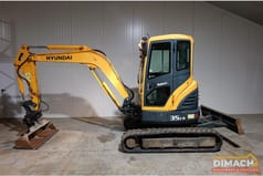 2011 Hyundai ROBEX 35Z-9 mini excavator, side view