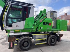 2023 Sennebogen 821 E material handler, side profile view