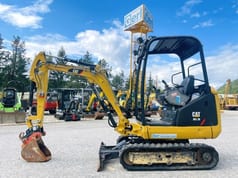 2018 Caterpillar 301.7D mini excavator, side view 2018 Caterpillar 301.7D mini excavator, side view