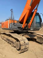2022 Hitachi Zaxis 330 excavator side view