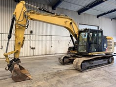 2014 Caterpillar 316E L crawler excavator, side view 2014 Caterpillar 316E L crawler excavator, side view