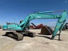 2001 Kobelco SK 250 NLC-6 crawler excavator, side view