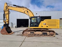 2020 Caterpillar 336 crawler excavator, side profile view 2020 Caterpillar 336 crawler excavator, side profile view