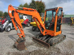 2015 Kubota U27-4 mini excavator, side view 2015 Kubota U27-4 mini excavator, side view