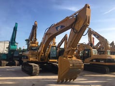2020 Caterpillar 330CL crawler excavator, front three-quarter view
