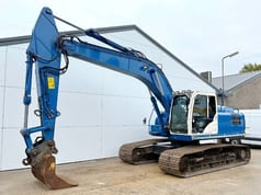 2016 Hitachi ZX250LC-6 crawler excavator side view