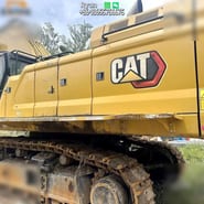 2021 Caterpillar 395 crawler excavator side view 2021 Caterpillar 395 crawler excavator side view