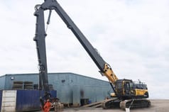 2016 Hyundai R520LC-9A crawler excavator with high-reach demolition boom 2016 Hyundai R520LC-9A crawler excavator with high-reach demolition boom