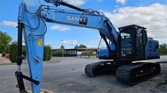 2025 Sany SY215E crawler excavator side view 2025 Sany SY215E crawler excavator side view