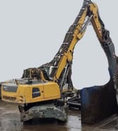 2021 Liebherr LH30 M material handler, rear three-quarter view 2021 Liebherr LH30 M material handler, rear three-quarter view