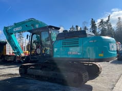 2017 Kobelco SK350 NLC-10 crawler excavator, side view 2017 Kobelco SK350 NLC-10 crawler excavator, side view