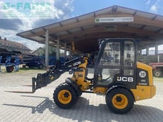2022 JCB 403 wheel loader, side view 2022 JCB 403 wheel loader, side view
