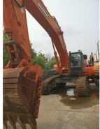 2020 Doosan DX500LC crawler excavator, front three-quarter view