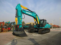 2024 Sunward SWE400E-3H excavator, front three-quarter view 2024 Sunward SWE400E-3H excavator, front three-quarter view