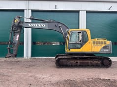 2003 Volvo EC160BL crawler excavator, side view