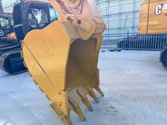 2023 Caterpillar 330GC crawler excavator bucket detail