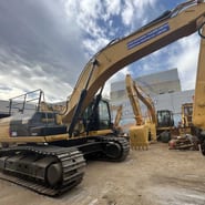 2019 Caterpillar 336D2 crawler excavator, side profile view 2019 Caterpillar 336D2 crawler excavator, side profile view