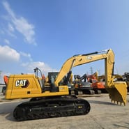 2023 Caterpillar 330GC crawler excavator side view 2023 Caterpillar 330GC crawler excavator side view