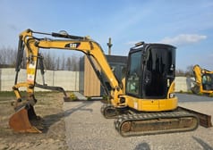 2014 Caterpillar 303E CR crawler excavator, side view