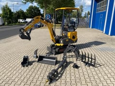 Berger Kraus BK1000JS mini excavator with accessories Berger Kraus BK1000JS mini excavator with accessories