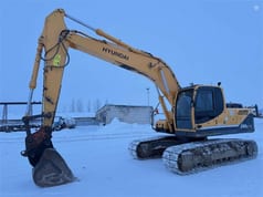 2011 Hyundai R210LC-9 crawler excavator, side view 2011 Hyundai R210LC-9 crawler excavator, side view