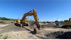 Hyundai R290LC-7 crawler excavator, side view