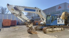2015 Hyundai HX330 crawler excavator, side view 2015 Hyundai HX330 crawler excavator, side view