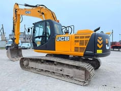 2015 JCB JS220LC crawler excavator, side view
