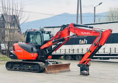 2020 Kubota KX080-4 Α2 crawler excavator, side view 2020 Kubota KX080-4 Α2 crawler excavator, side view