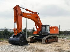 2014 Hitachi ZX870LCH-3 crawler excavator, side profile view 2014 Hitachi ZX870LCH-3 crawler excavator, side profile view
