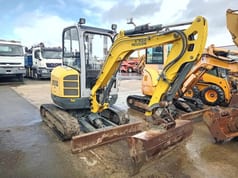 2016 Wacker Neuson EZ28 mini excavator, front three-quarter view 2016 Wacker Neuson EZ28 mini excavator, front three-quarter view