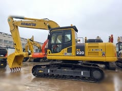Excavadora de orugas Komatsu PC220-8 2024, vista lateral Excavadora de orugas Komatsu PC220-8 2024, vista lateral