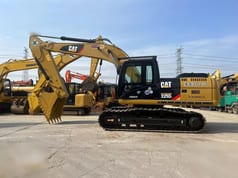 2024 Caterpillar 325DL crawler excavator side view 2024 Caterpillar 325DL crawler excavator side view